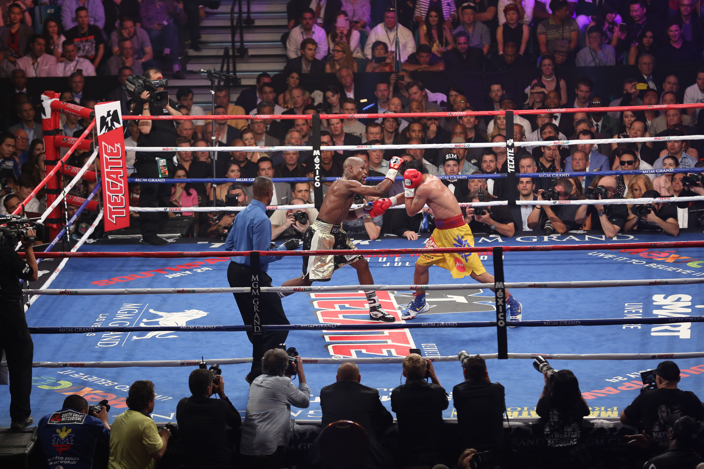 MAYPAC-FIGHTNIGHT-TRAPPFOTOS-5662